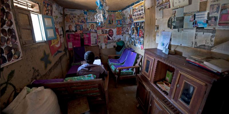 Mireille seen at home from behind