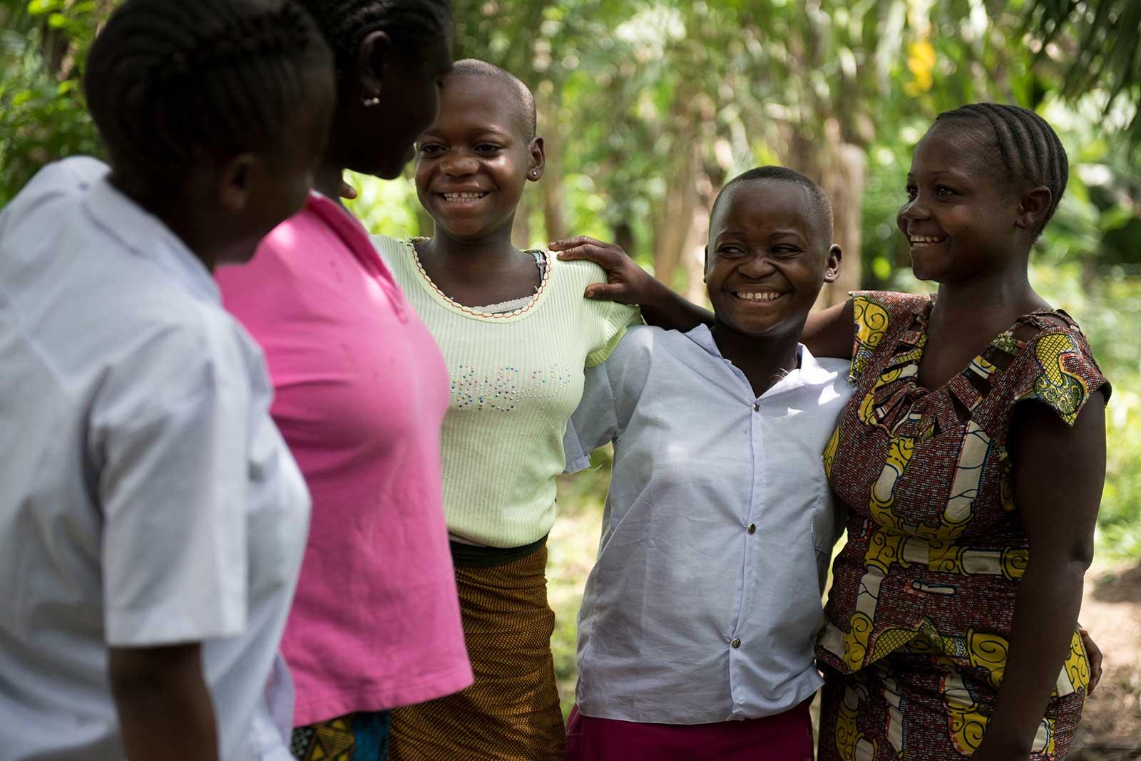 Mireiille with other girls